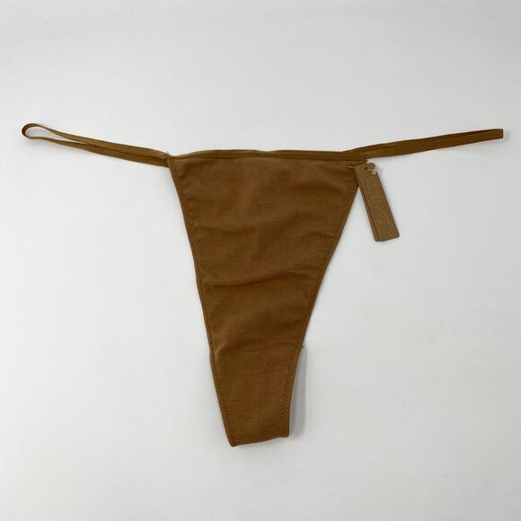 NEW Skims Camel Brown Neutral Soft Fits Everyone Classic T-string Thong 4X - Picture 1 of 5